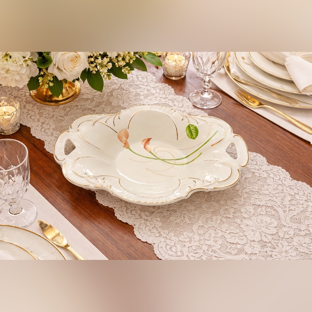 Santino Collection Italian Porcelain Floral Handled Bowl – Calla Lily Design